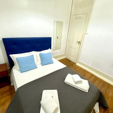 Relax Chiado 3 - Cute Little Double Room With Shared Bathroom Lisboa Ngoại thất bức ảnh
