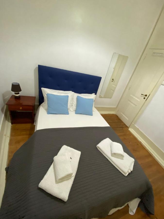 Relax Chiado 3 - Cute Little Double Room With Shared Bathroom Lisboa Ngoại thất bức ảnh
